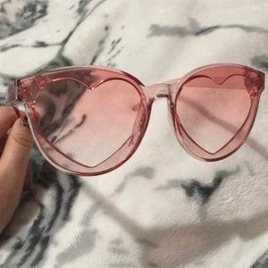 Ardene Heart-Lens Sunglasses